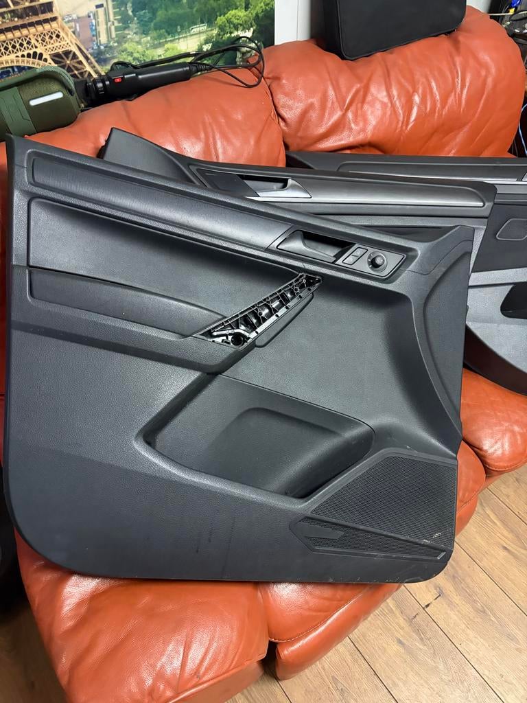Originele VW Golf 7 deurpanelen zwart zeer nette staat, Auto-onderdelen, Gebruikt, Ophalen of Verzenden, Alfa Romeo, Voor