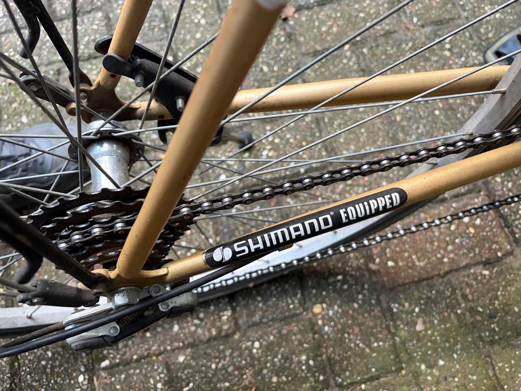Fiets met versnelling - Goede staat, Fietsen en Brommers, Gebruikt, 7671cm vriezenveen, Versnellingen, 57 tot 61 cm