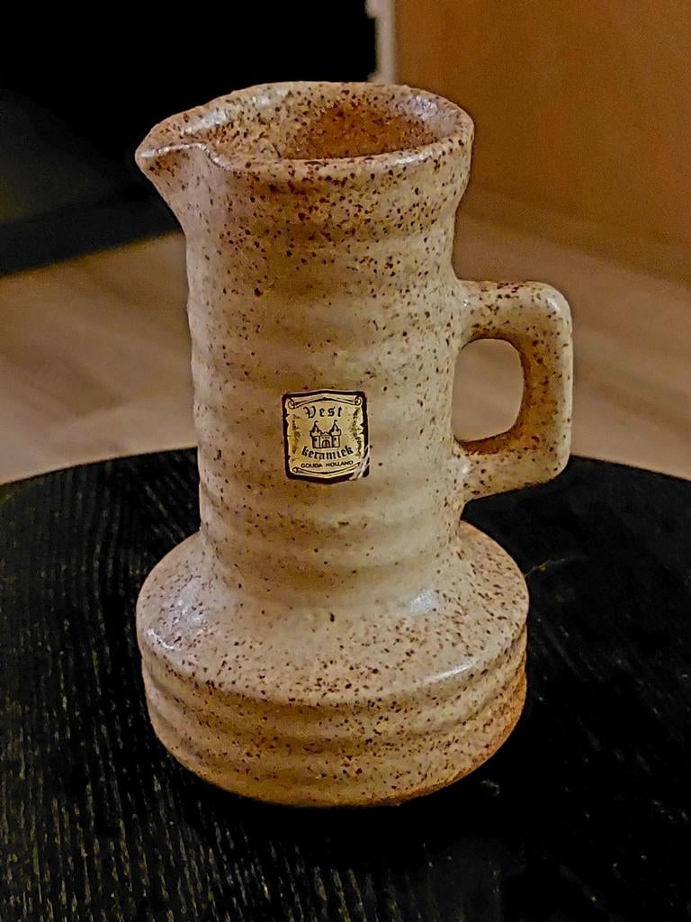 Vest Keramiek Gouda 'Fat Lava' Vaasje, Antiek en Kunst, Antiek | Keramiek en Aardewerk, Ophalen of Verzenden