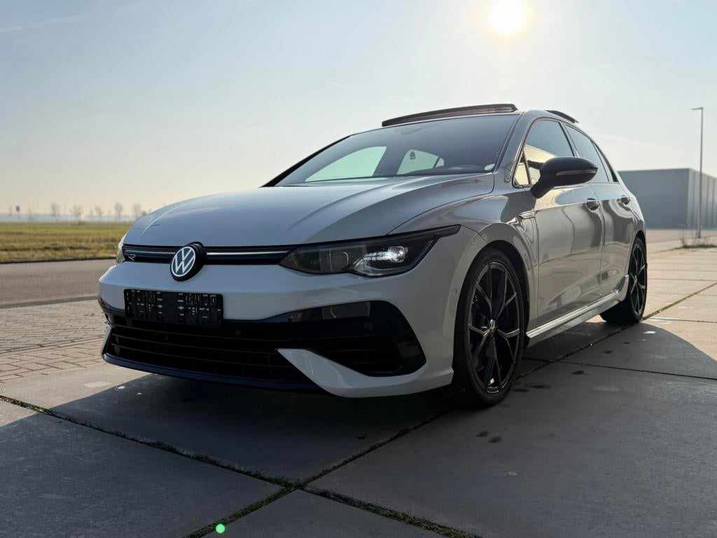Golf 8 R 2.0 TSI Performance - Akrapovic - Pano NL PLAAT, Automaat, 4 cilinders, 320 pk, Wit