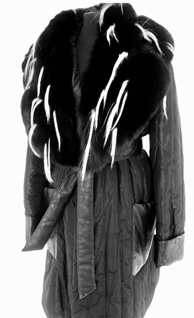 Gianfranco Ferré Vintage Puffer met Bontkraag, Kleding | Dames, Ophalen of Verzenden, Zo goed als nieuw, Maat 38/40 (M), Zwart