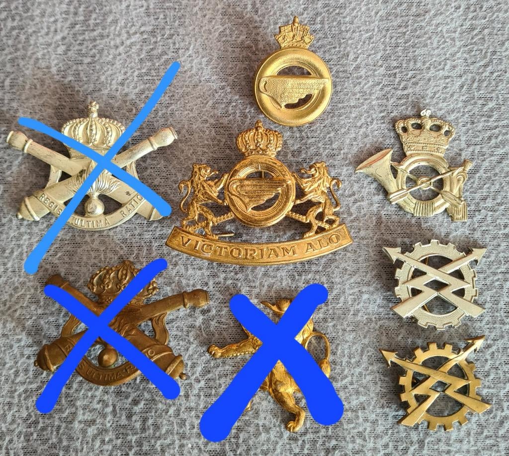 Belgische Militaire Emblemen te Koop, Ophalen of Verzenden