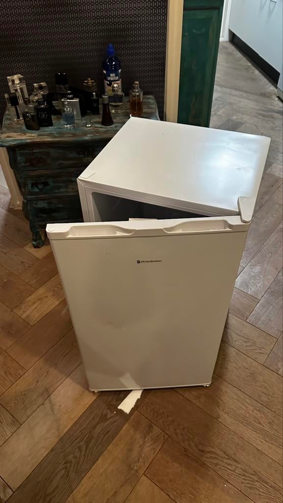 Tafel koelkast, Witgoed en Apparatuur, Koelkasten en IJskasten, Ophalen, Zonder vriesvak, Zo goed als nieuw, 45 tot 60 cm