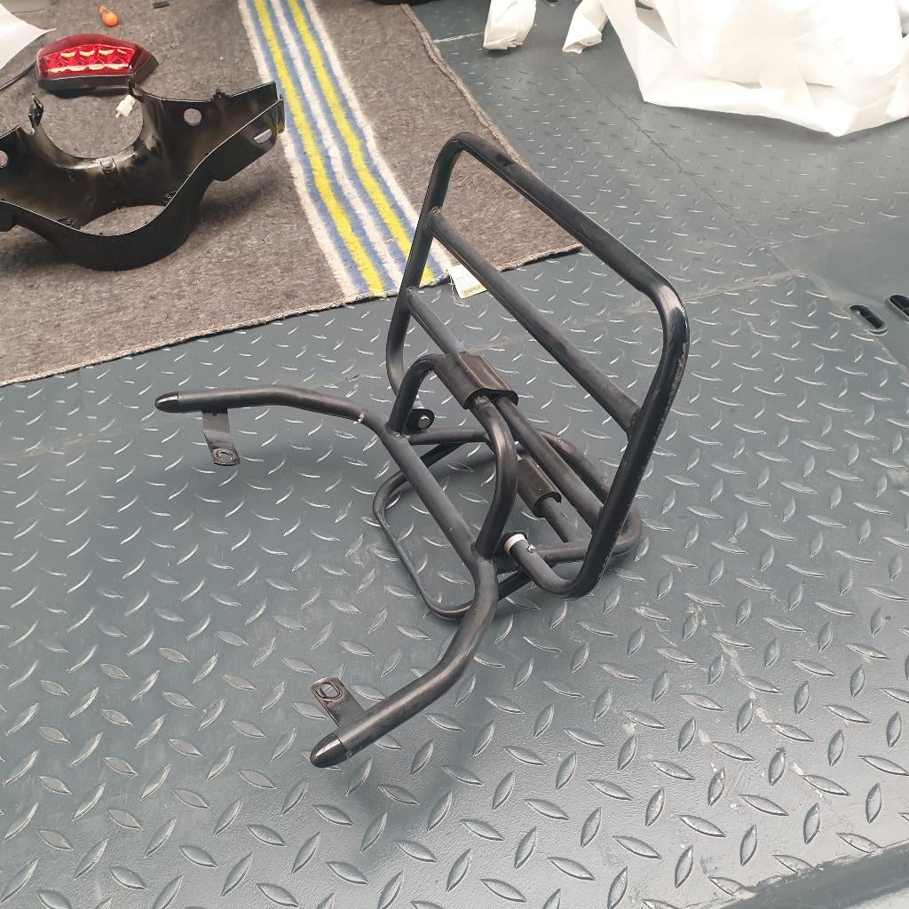 Klapdrager , klaprek achterzijde voor BTC Riva scooter vx50, Ophalen, Gebruikt, Overige typen, Overige merken