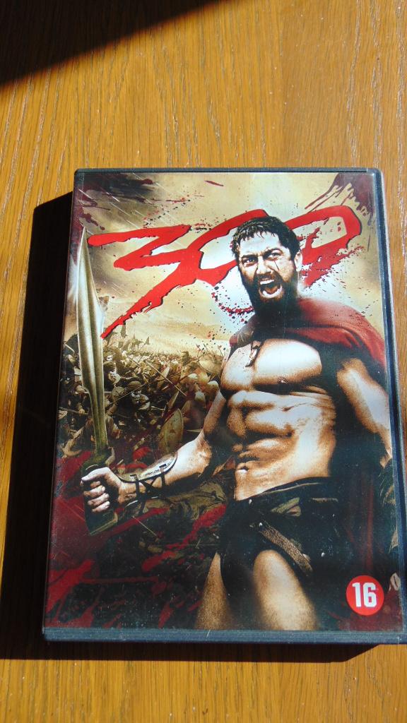 300 dvd zgan, Vanaf 16 jaar, Ophalen of Verzenden, Zo goed als nieuw