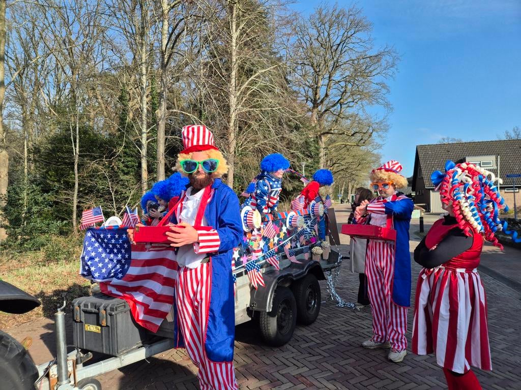 Compleet carnaval kostuum loopgroep, Kleding | Dames, Maat 38/40 (M), Carnaval, Ophalen of Verzenden, Kleding