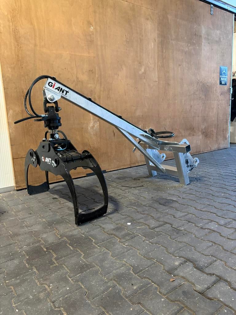 Giant shovel houtklem grijper jip bomenklem takkenklem, Ophalen of Verzenden, Zo goed als nieuw