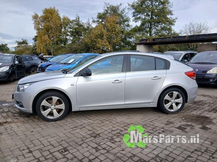 Veiligheidsgordel links-voor van een Chevrolet Cruze, Gebruikt, -, Ophalen of Verzenden, -