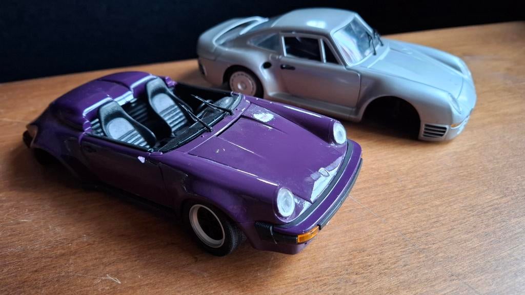 2x modelauto 1:18 Porsche (met gebreken), Hobby en Vrije tijd, Modelauto's | 1:18, Ophalen of Verzenden, Gebruikt, Overige merken