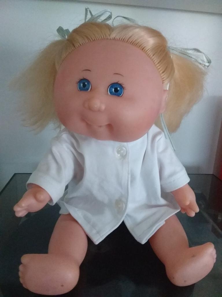 Cabbage doll Mattel 1988 gesigneerd Xavier Roberts, Verzamelen, Ophalen of Verzenden, Zo goed als nieuw, Pop