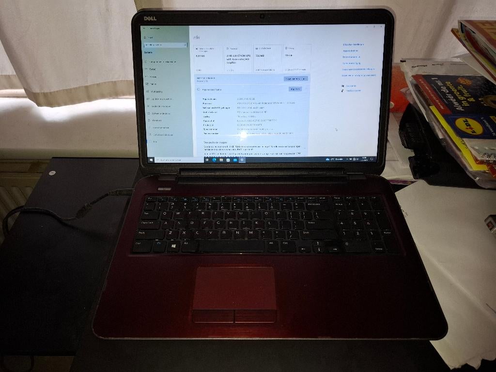 Dell Inspiron 5735 (17 inch) Windows 10 Pro, zie omschr, Gebruikt, 2 tot 3 Ghz, Qwerty, 8 GB