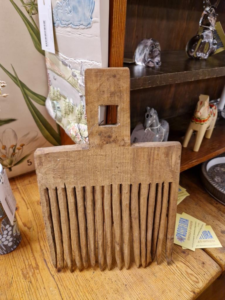Antieke Houten Kam uit Zweden, Ophalen of Verzenden