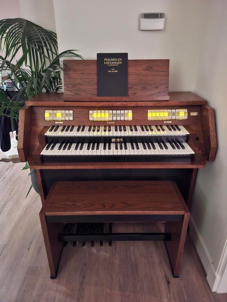 Prachtig Eminent orgel met MIDI!!, Ophalen of Verzenden, Gebruikt, 2 klavieren, Orgel