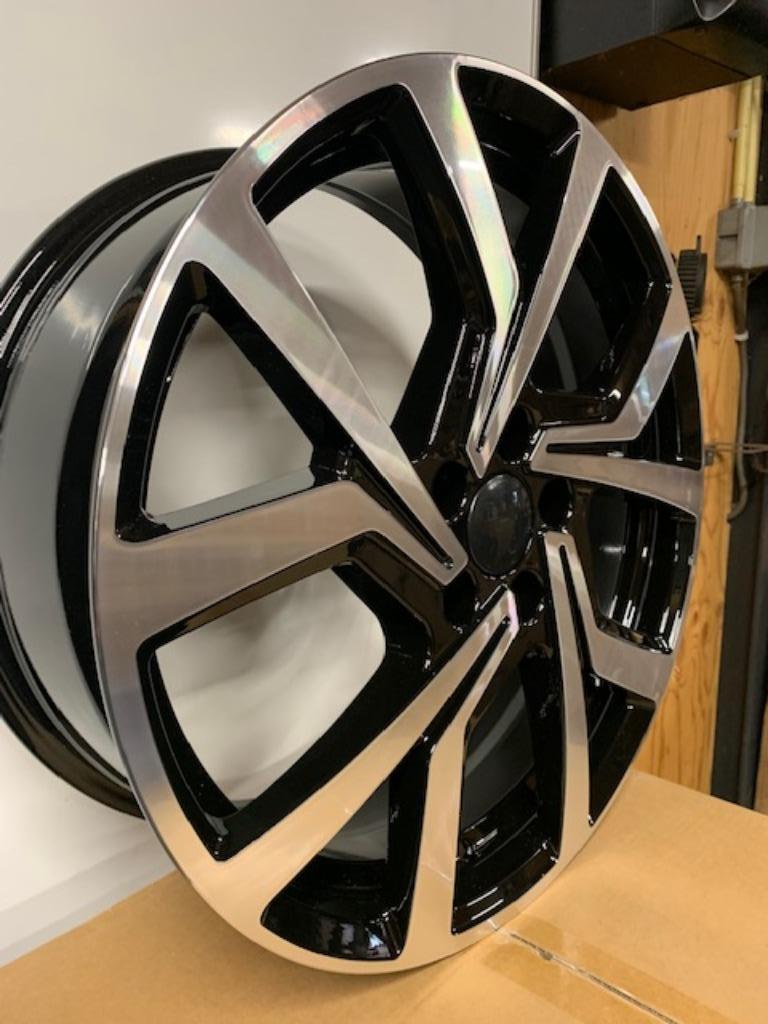 19" Velgen Brescia Look 5x112 NIEUW VW Golf 5 6 7 8 Caddy, Auto-onderdelen, Banden en Velgen, 19 inch, Velg(en), Nieuw, Ophalen of Verzenden