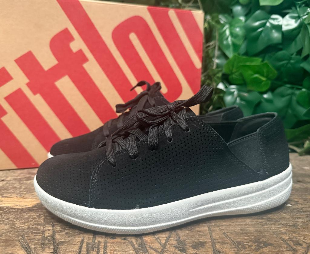 Nieuwe sneakers van fitflop maat 38, Fitflop, Zwart, Nieuw, Ophalen of Verzenden