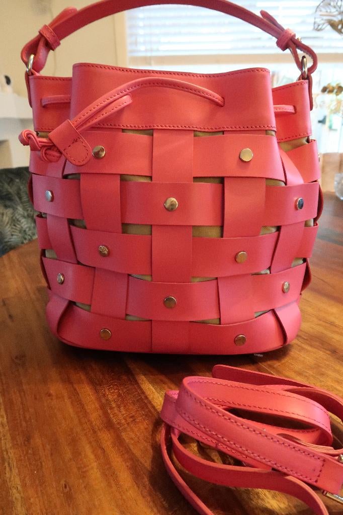 Roze Fuchsia nieuwe leren tas met los hengsel Vera Pelle, Sieraden, Tassen en Uiterlijk, Tassen | Damestassen, Ophalen of Verzenden