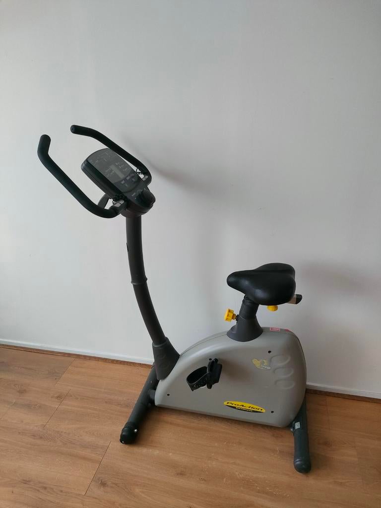 Gratis  laminaat in warme houtlook (40-50 m²), Spijkenisse, Huis en Inrichting, Stoffering | Vloerbedekking, Gebruikt, Bruin, Ophalen of Verzenden