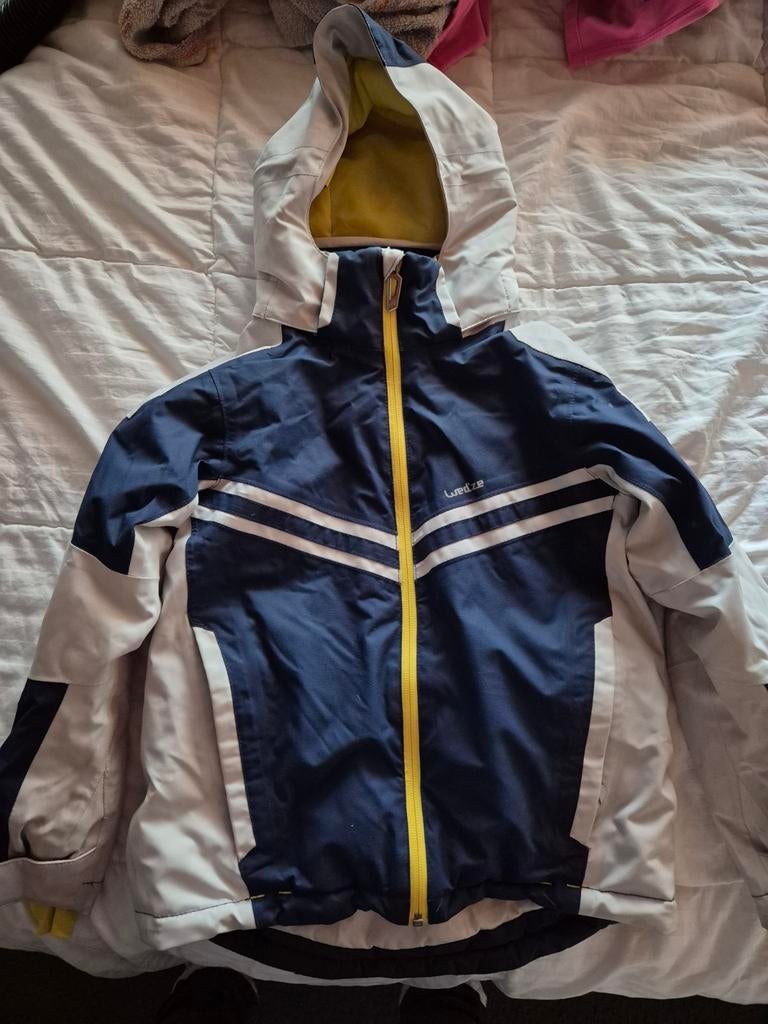 Ski jas Wedze maat 128, Kinderen en Baby's, Kinderkleding | Maat 128, Ophalen of Verzenden, Jongen of Meisje, Jas