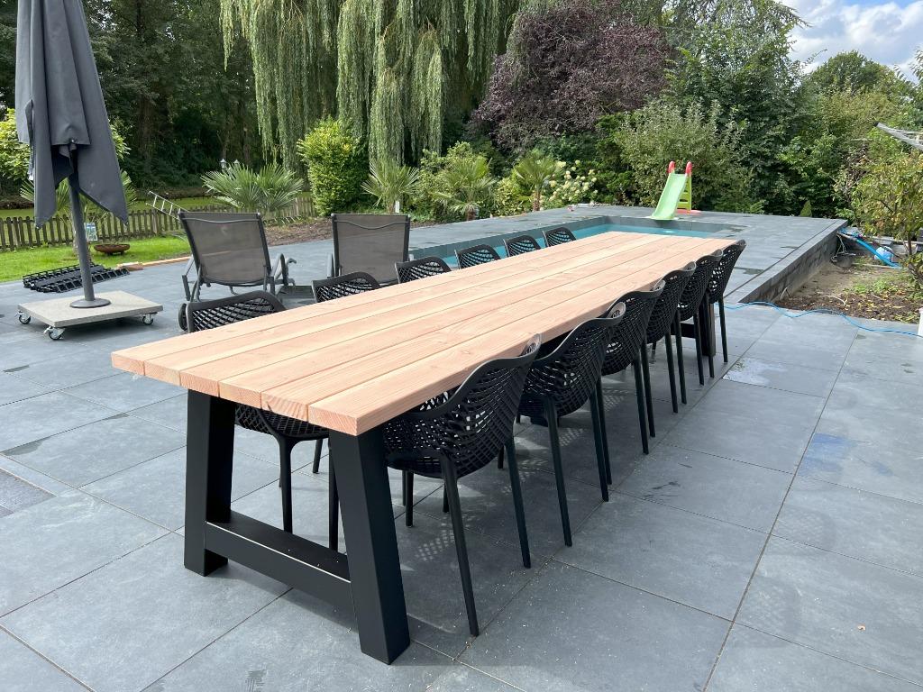 Moderne Tuintafel Douglas + Stalen Poten | Duumaa Tafels, Ophalen of Verzenden, Nieuw, Rechthoekig, Hout