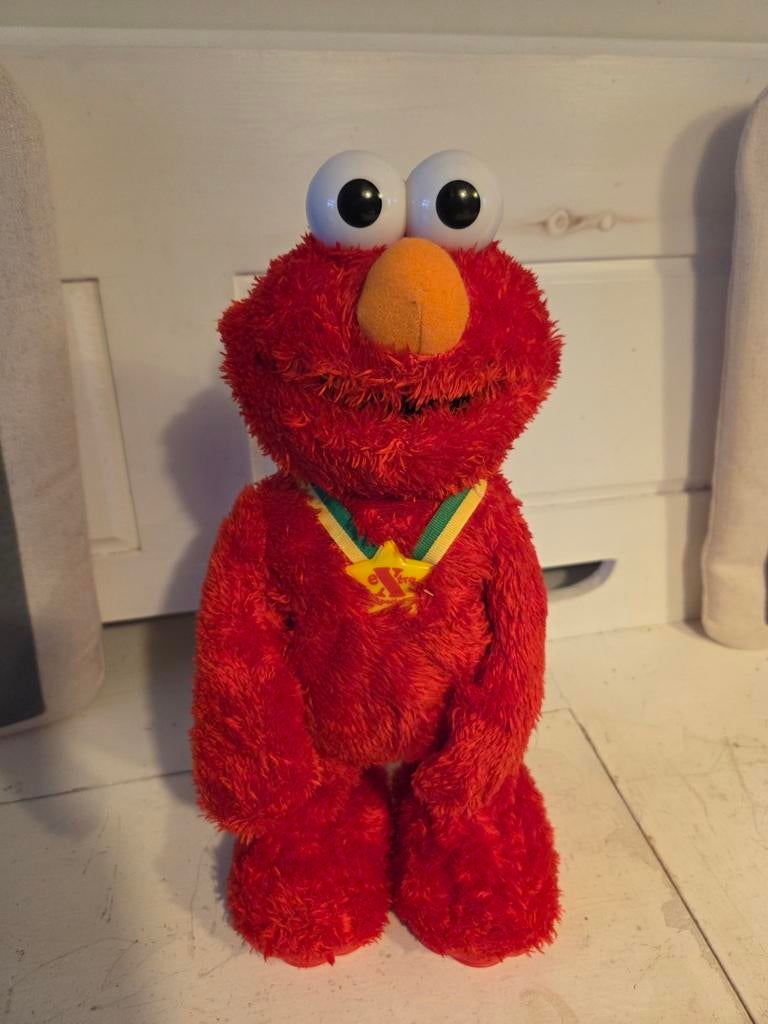 Tickle Me Elmo Special Edition - Dansend & Pratend, Antiek en Kunst, Antiek | Speelgoed, Ophalen of Verzenden