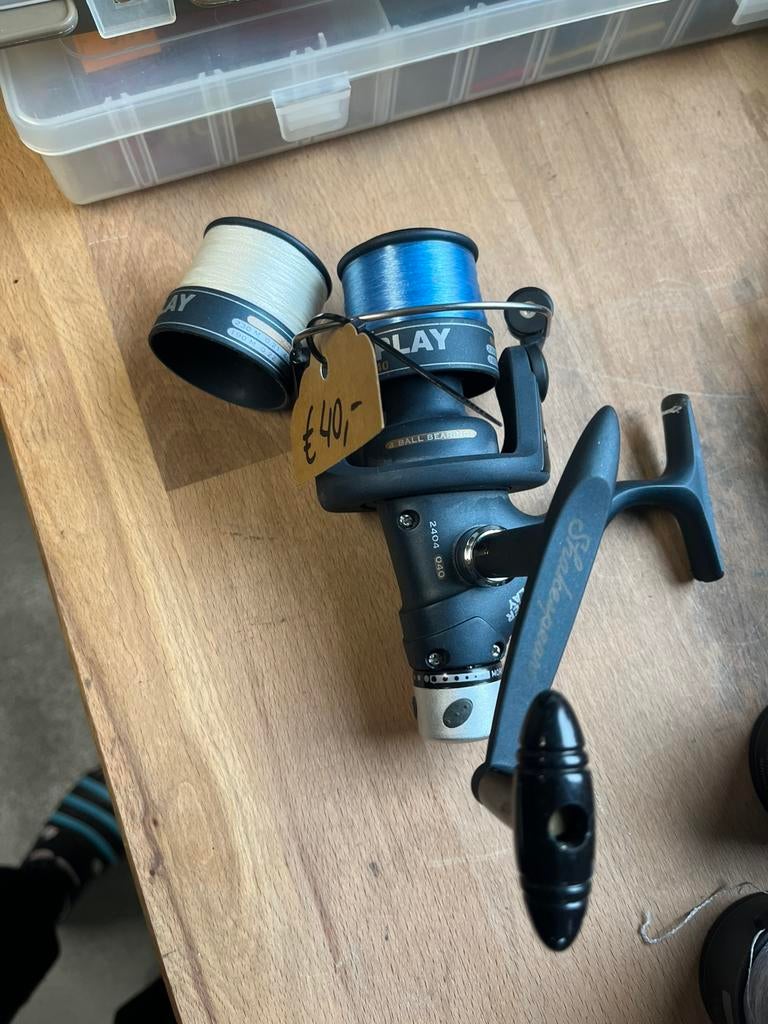 Te koop vis werphengel molens, Ophalen of Verzenden, Gebruikt, Werphengel