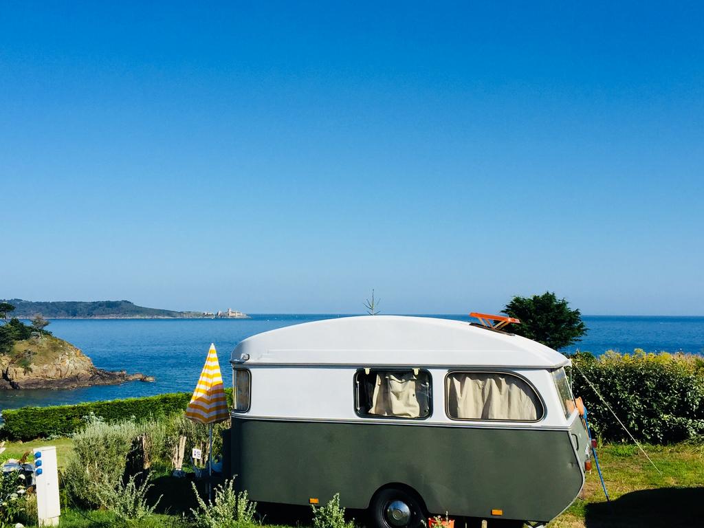Retro Constructam jaren 70 caravan te huur, Caravans en Kamperen