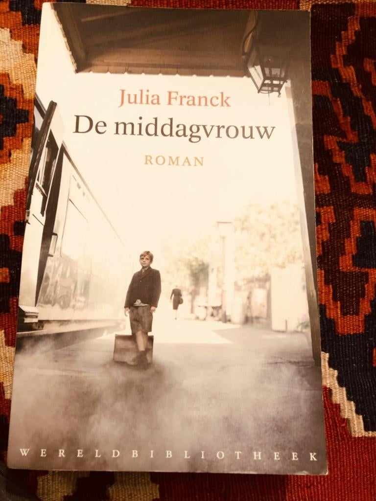 Julia franck/De middagvrouw/Deutscher buchpreis/vert in Ned, Ophalen of Verzenden, Zo goed als nieuw