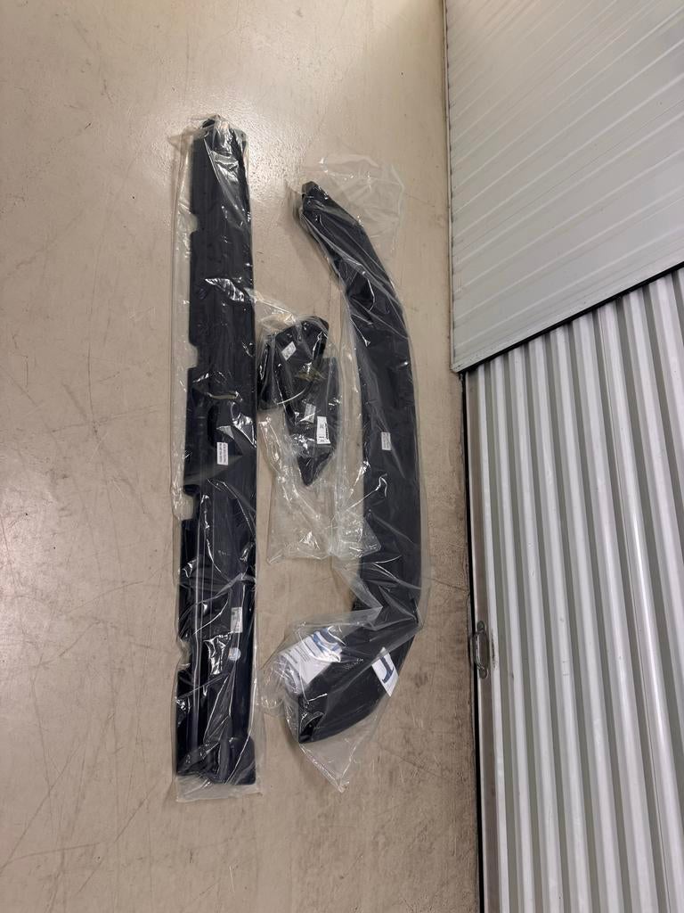 Cupra Ateca Upgrade Kit - Nieuw in verpakking, Voor, Nieuw, Ophalen of Verzenden, Bumper