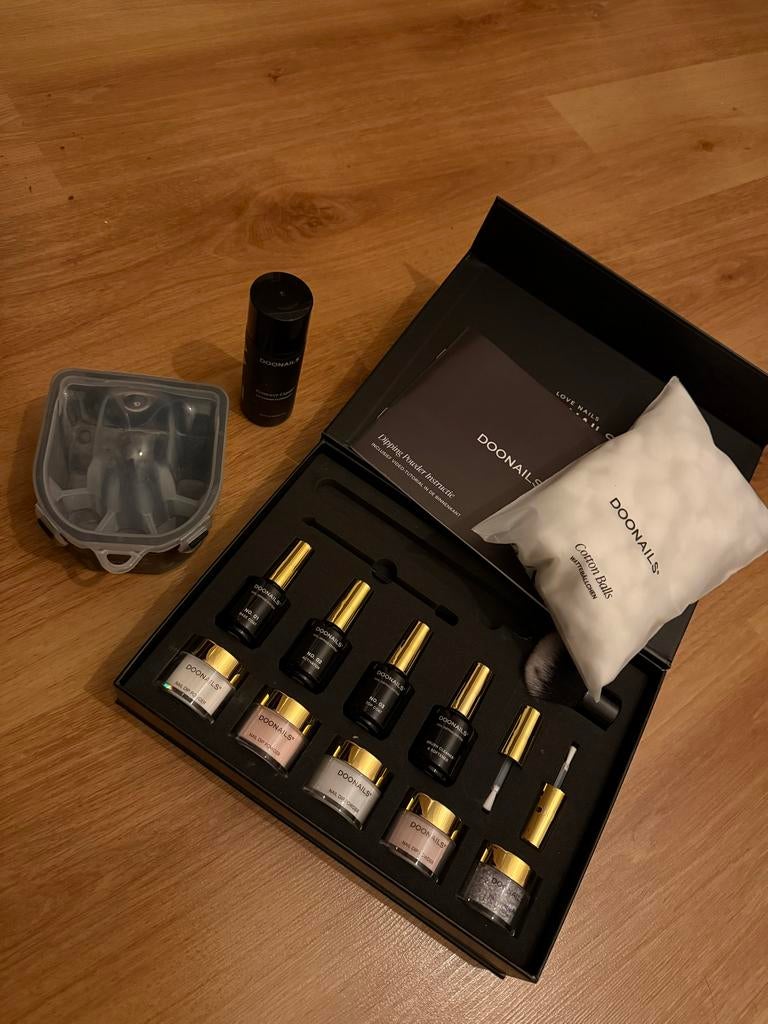 Do nails set - Zo goed als nieuw!, Sieraden, Tassen en Uiterlijk, Uiterlijk | Cosmetica en Make-up, Overige kleuren, Ophalen of Verzenden