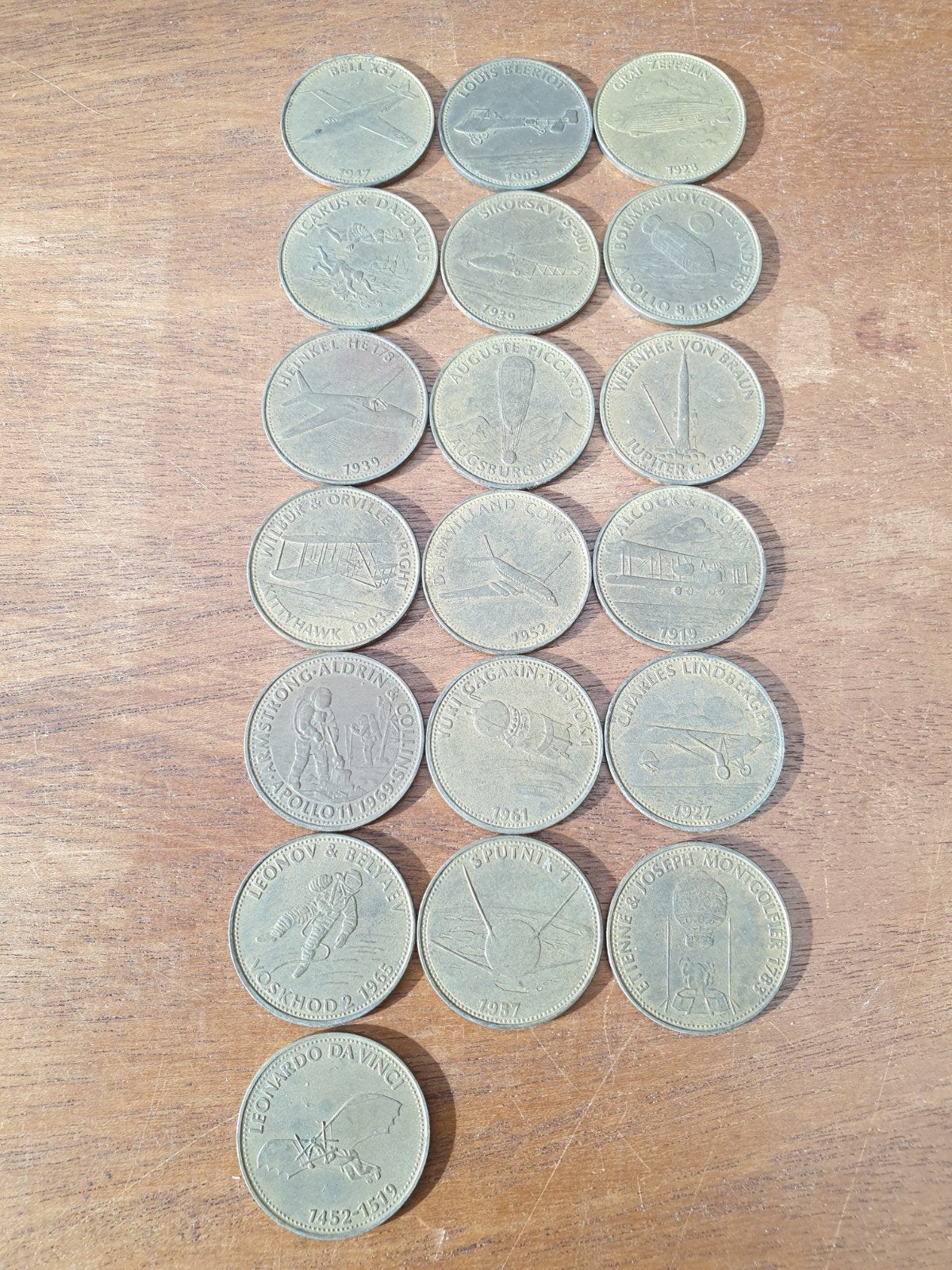 19x Shell ruimtevaart penningen (K6), Ophalen of Verzenden, Overige materialen