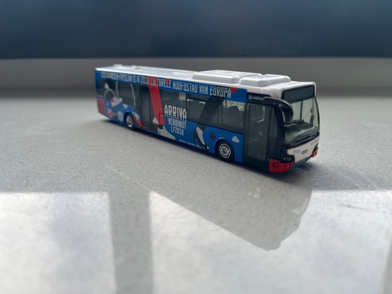 HollandOto 8-1171 VDL Citea LLE Arriva Leeuwarden, Ophalen of Verzenden, Zo goed als nieuw, Bus of Vrachtwagen, Wiking