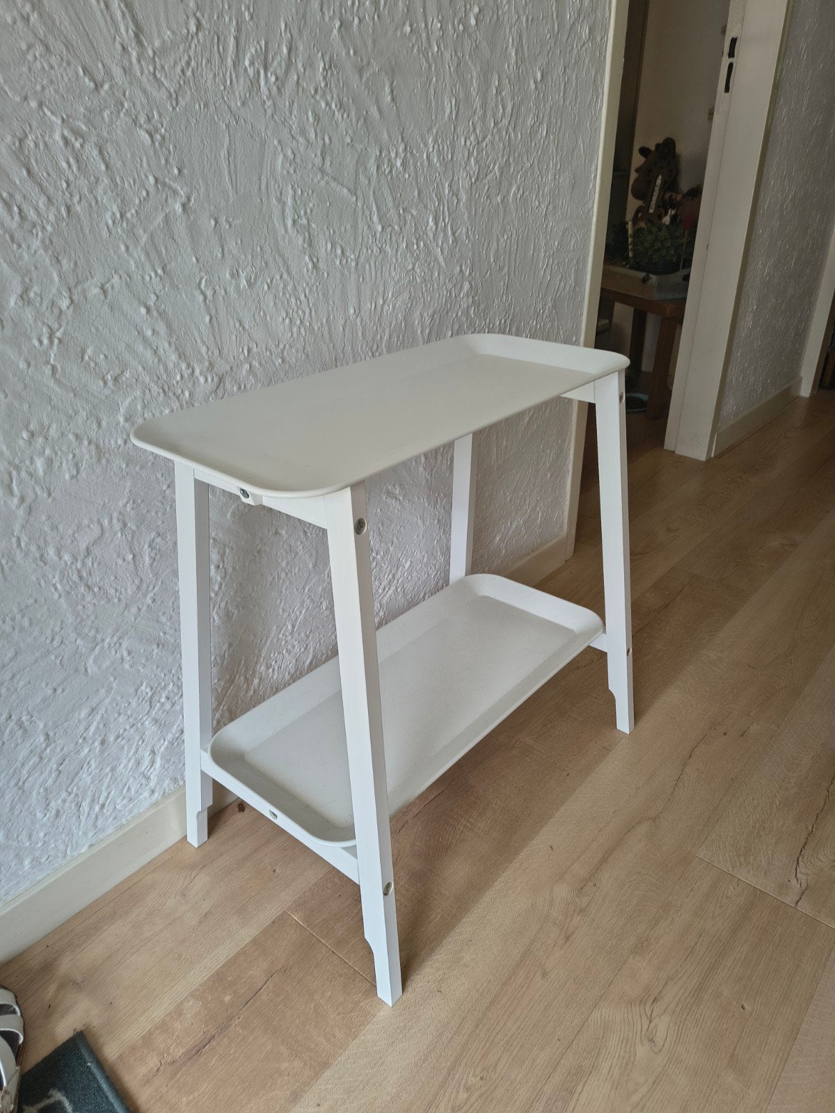 IKEA kastje met metalen losse bladen, Ophalen of Verzenden, Zo goed als nieuw