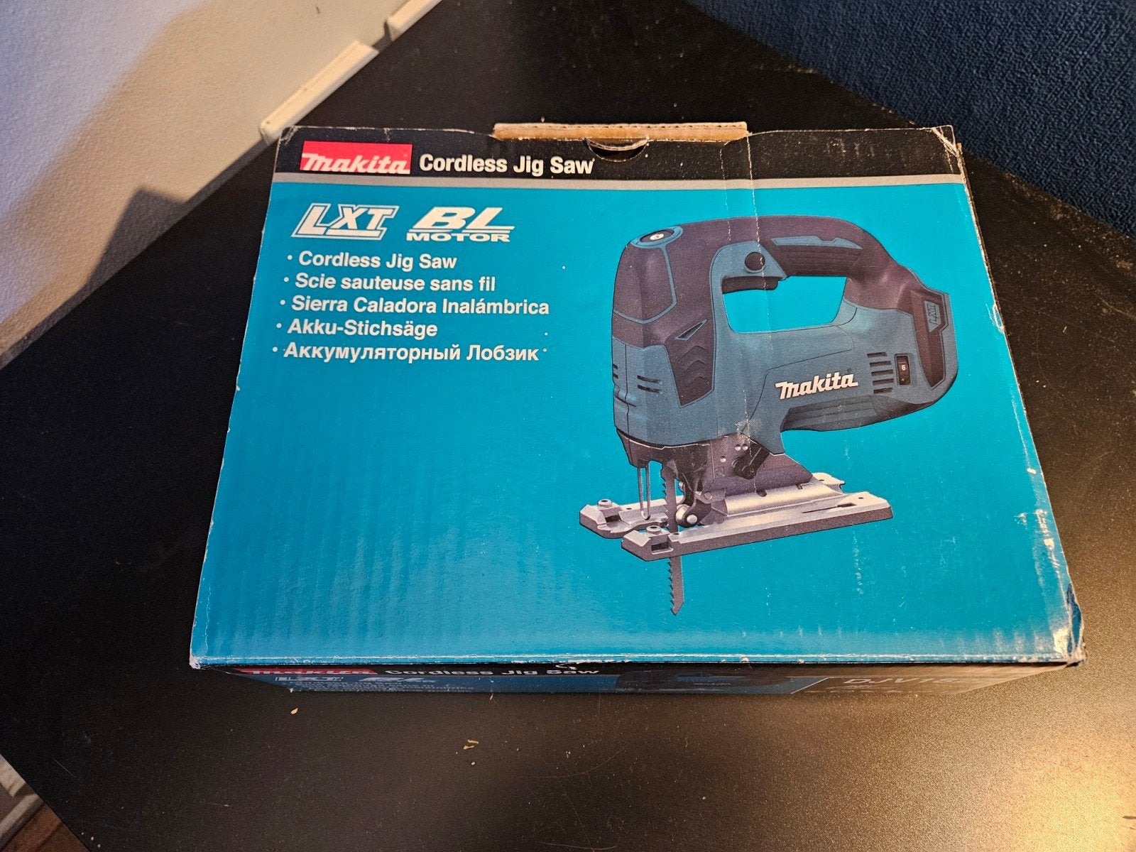 Makita Decoupeerzaag DJV182Z - Alleen doos, Ophalen of Verzenden, Gebruikt, Decoupeerzaag, Makita