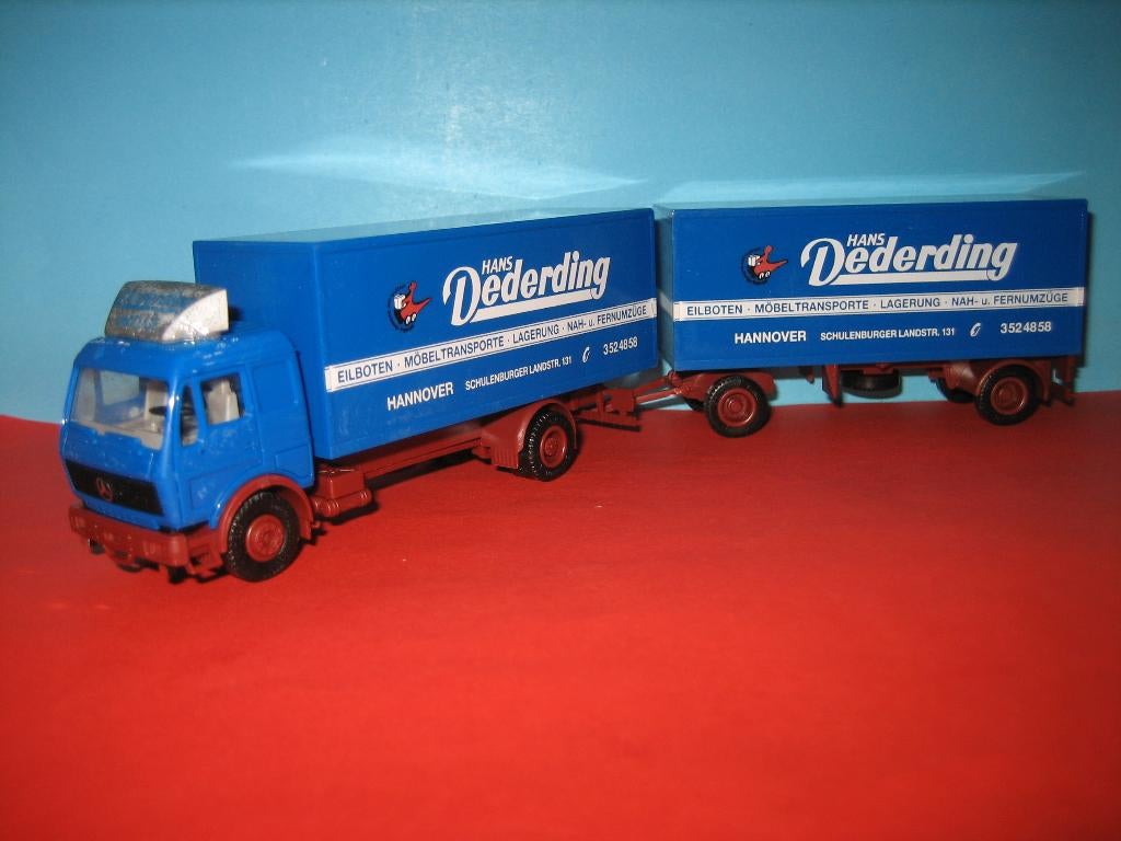Dederding  MERCEDES  combi  Herpa, Hobby en Vrije tijd, Modelauto's | 1:87, Ophalen of Verzenden, Zo goed als nieuw, Bus of Vrachtwagen