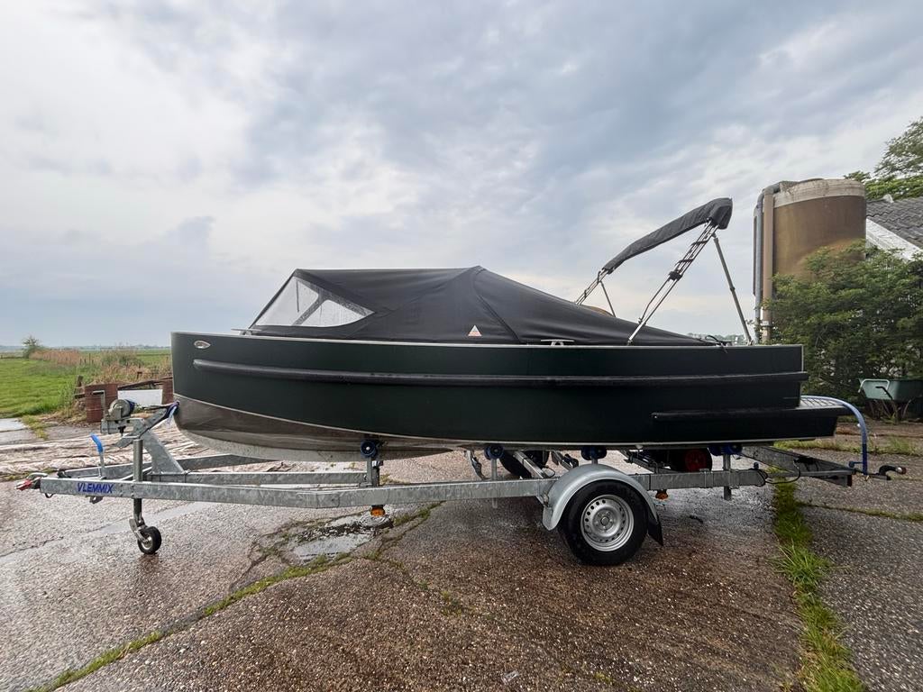 Stijlvolle ALUSHIP600 met Honda 40 pk bbm en Vlemmix trailer, Watersport en Boten, Ophalen, Zo goed als nieuw, 30 pk of meer, Elektrische start