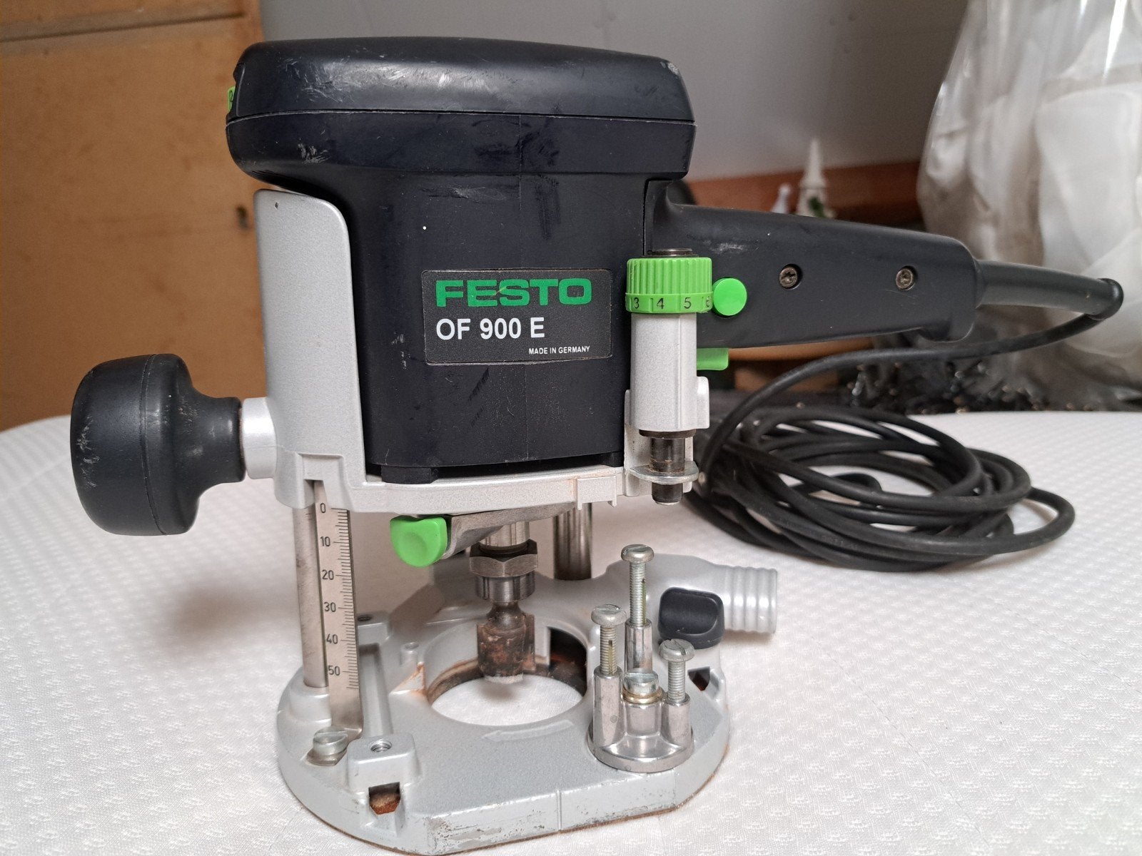 Bovenfrees Festo 900 E, Ophalen, Festo, Zo goed als nieuw, Bovenfrees