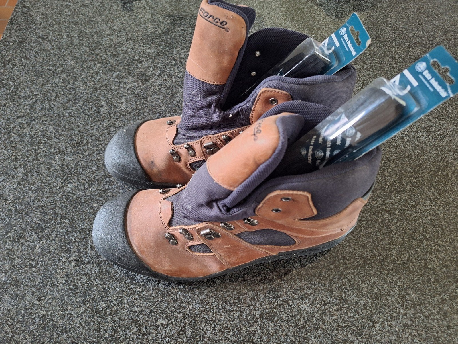 Werkschoenen / veiligheidsschoenen: Emma, Bata, Double Force, Ophalen of Verzenden, Nieuw
