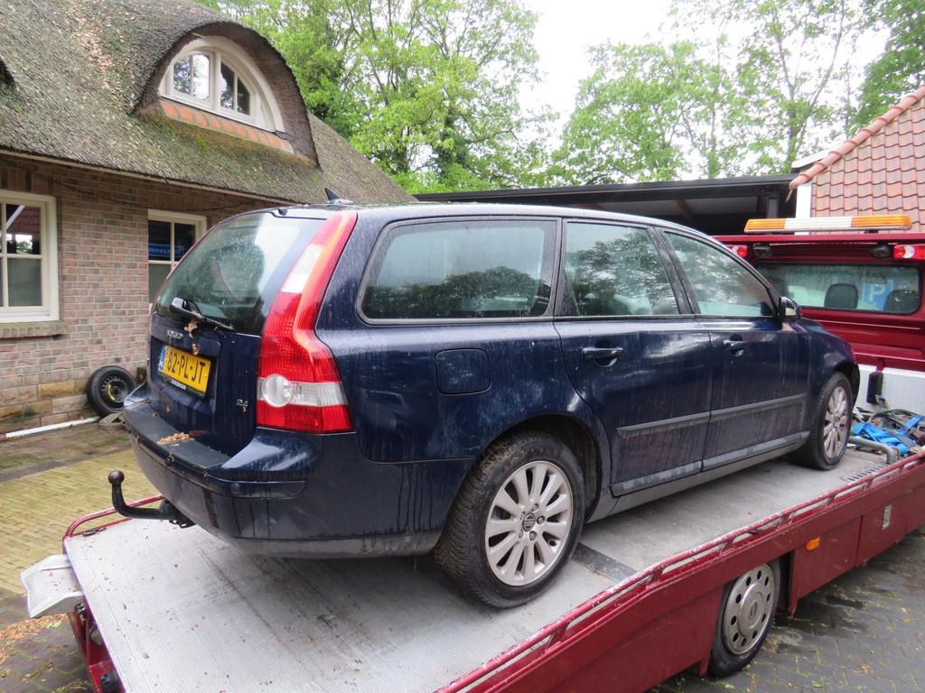 Volvo V50 2.4 140pk 2004 [ sloop of loop (bj 2004), Auto diversen, Schadeauto's, Volvo, Handgeschakeld, Benzine, Stationwagon