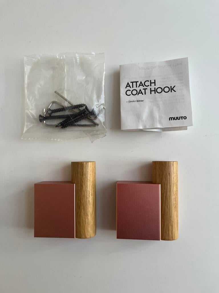 Muuto - Attach haak - set van 2 - Rose, Ophalen of Verzenden, Nieuw, Roze, Metaal