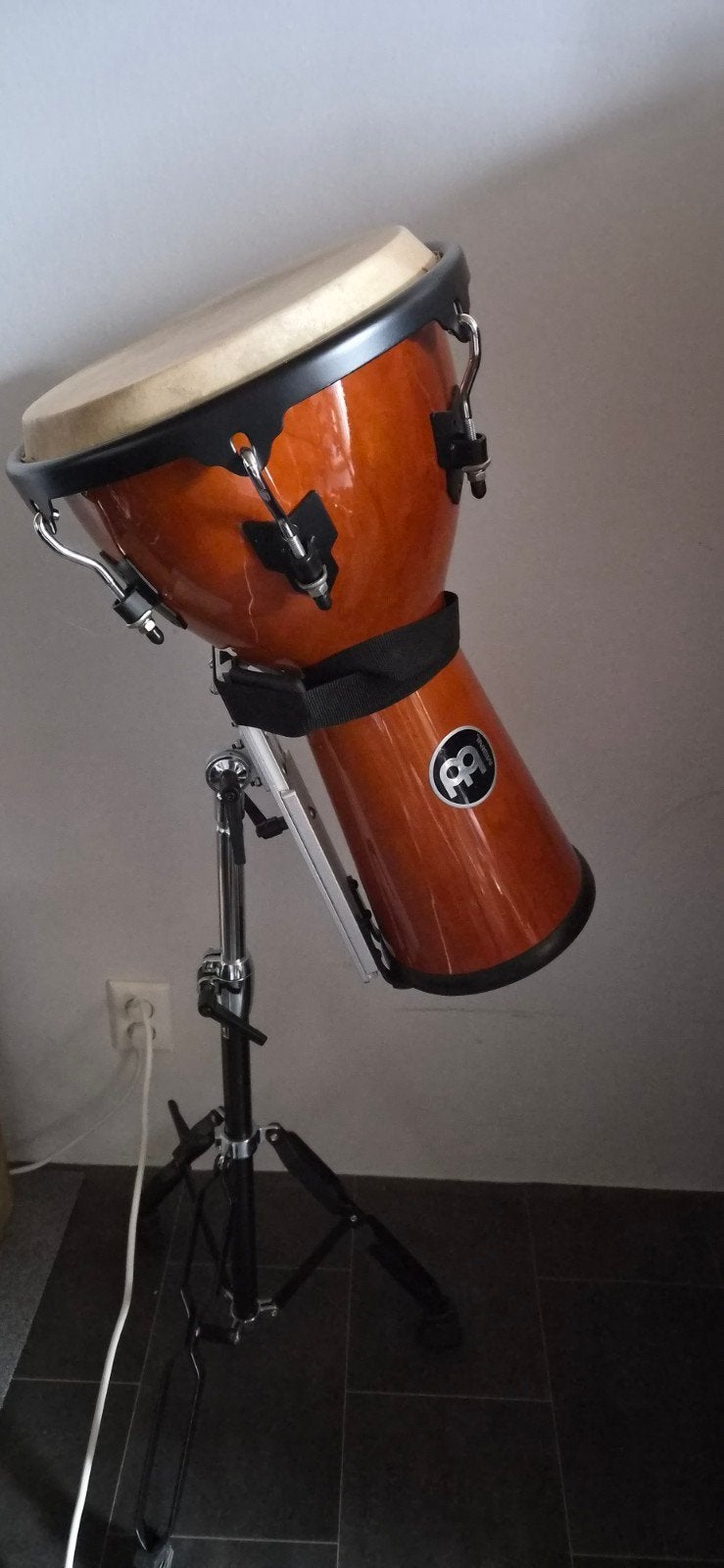 Meinl Headliner Djembe (met tas, spanner en statief), Ophalen, Zo goed als nieuw, Drums of Percussie