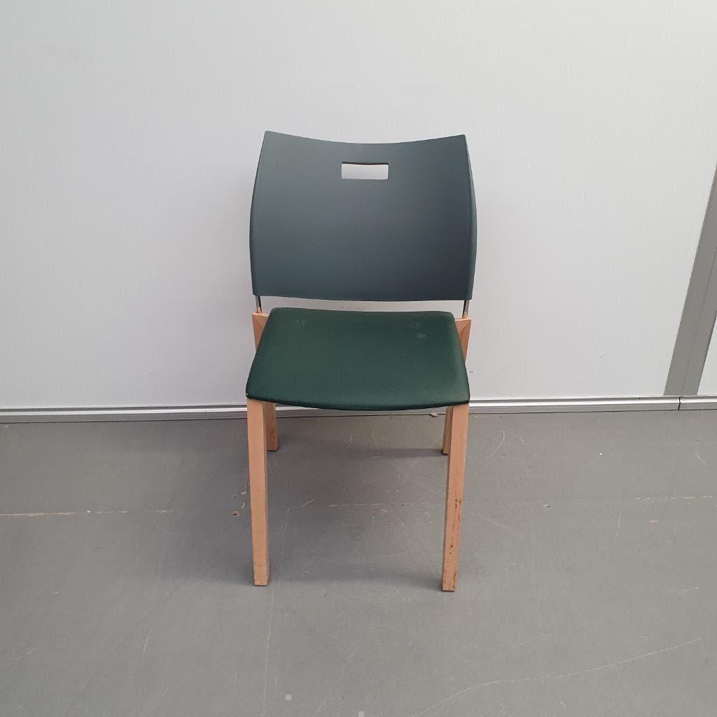 Set van 9 stuks Gispen Casala stoelen met groene stof, Ophalen, Kunststof, Gebruikt, Overige kleuren