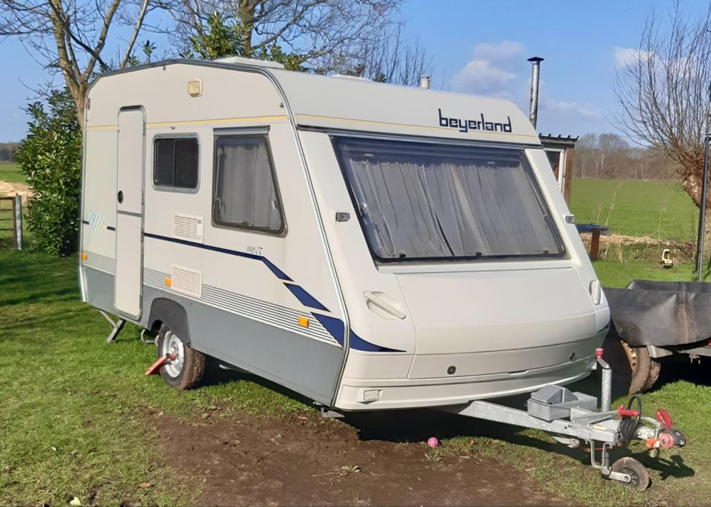 Beyerland silverline 390 CT stapelbed mover. Caravan, Caravans en Kamperen, Dwarsbed, Schokbreker, Treinzit, Particulier