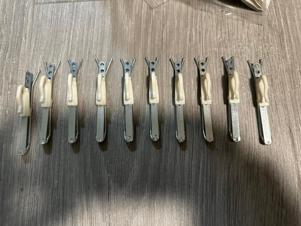10 gordijnhaken, Ophalen of Verzenden, Gebruikt, Grijs