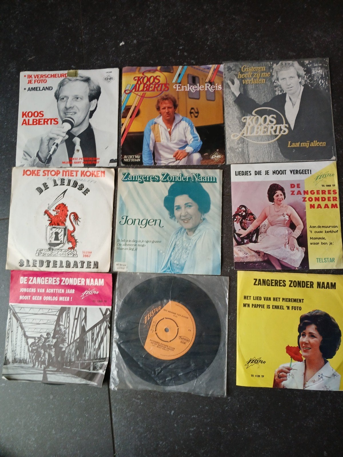 24 piraten singles Nederlandstalige, Ophalen of Verzenden, Gebruikt, 7 inch, Levenslied of Smartlap