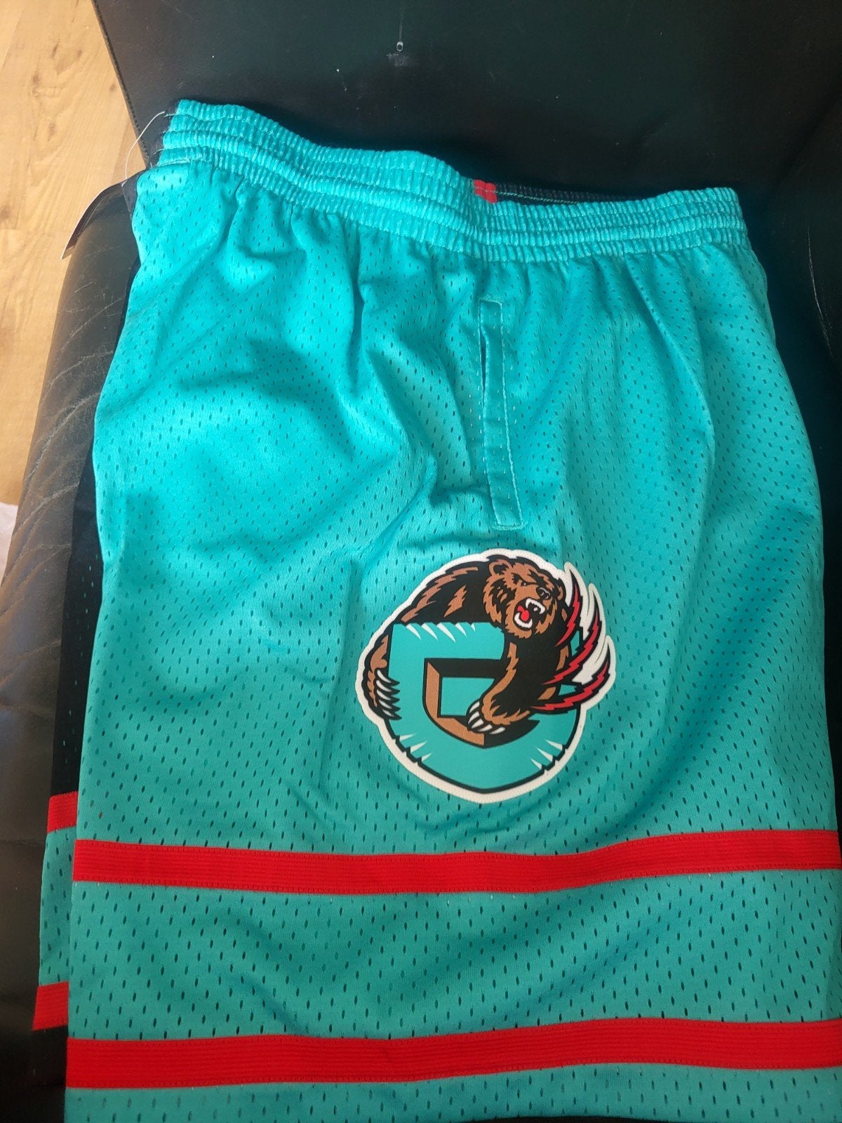 Vancouver Glizzlies Mitchell and Ness Hardword Classics 2001, Ophalen of Verzenden, Nieuw, Zwart, Voetbal