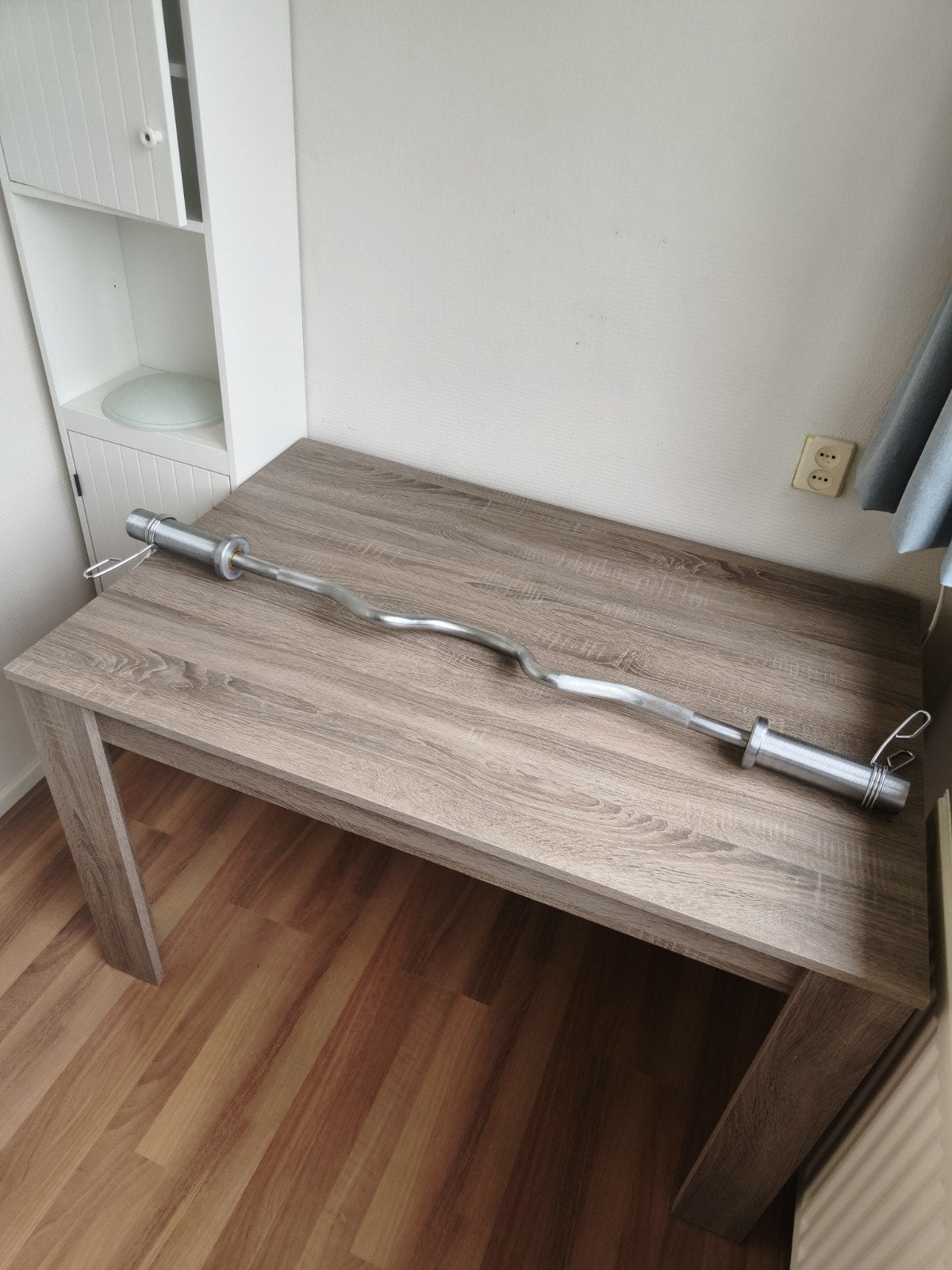 Pivot Fitness EZ Super Curl Bar - Hard Chrome, Sport en Fitness, Ophalen of Verzenden, Zo goed als nieuw, Armen, Halterstangen
