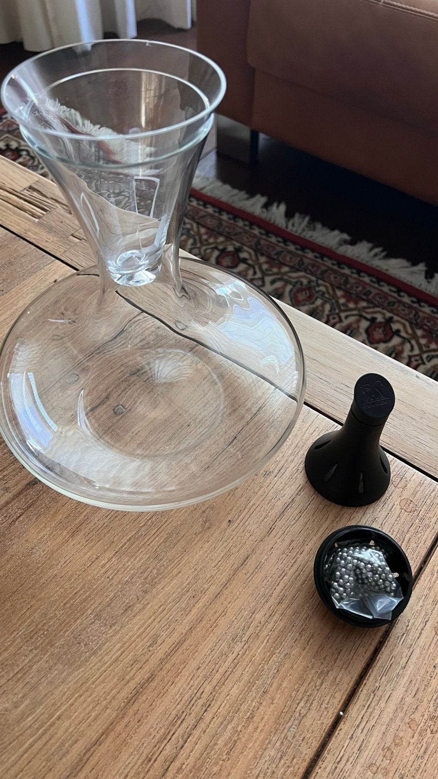 Wijndecanteerder met nieuwe Peugeot reinigingsparels, Ophalen, Zo goed als nieuw, Overige merken, Glas