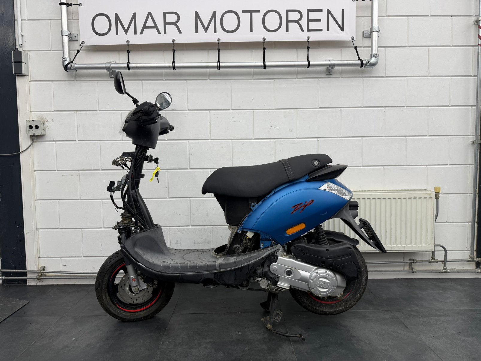 Piaggio zip 2023 Iget schade scooter 1093 KM, Ophalen of Verzenden, Zo goed als nieuw, Benzine, Zip