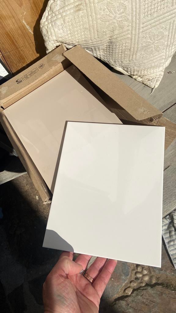 Crèmewitte en beige wandtegels Ca.25x20, Ophalen, Hardsteen, Wandtegels, Nieuw