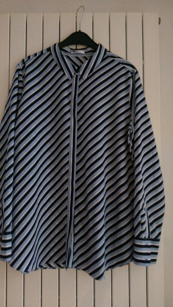 Damesblouse, Blauw, Maat 42/44 (L), Ophalen of Verzenden, Zo goed als nieuw